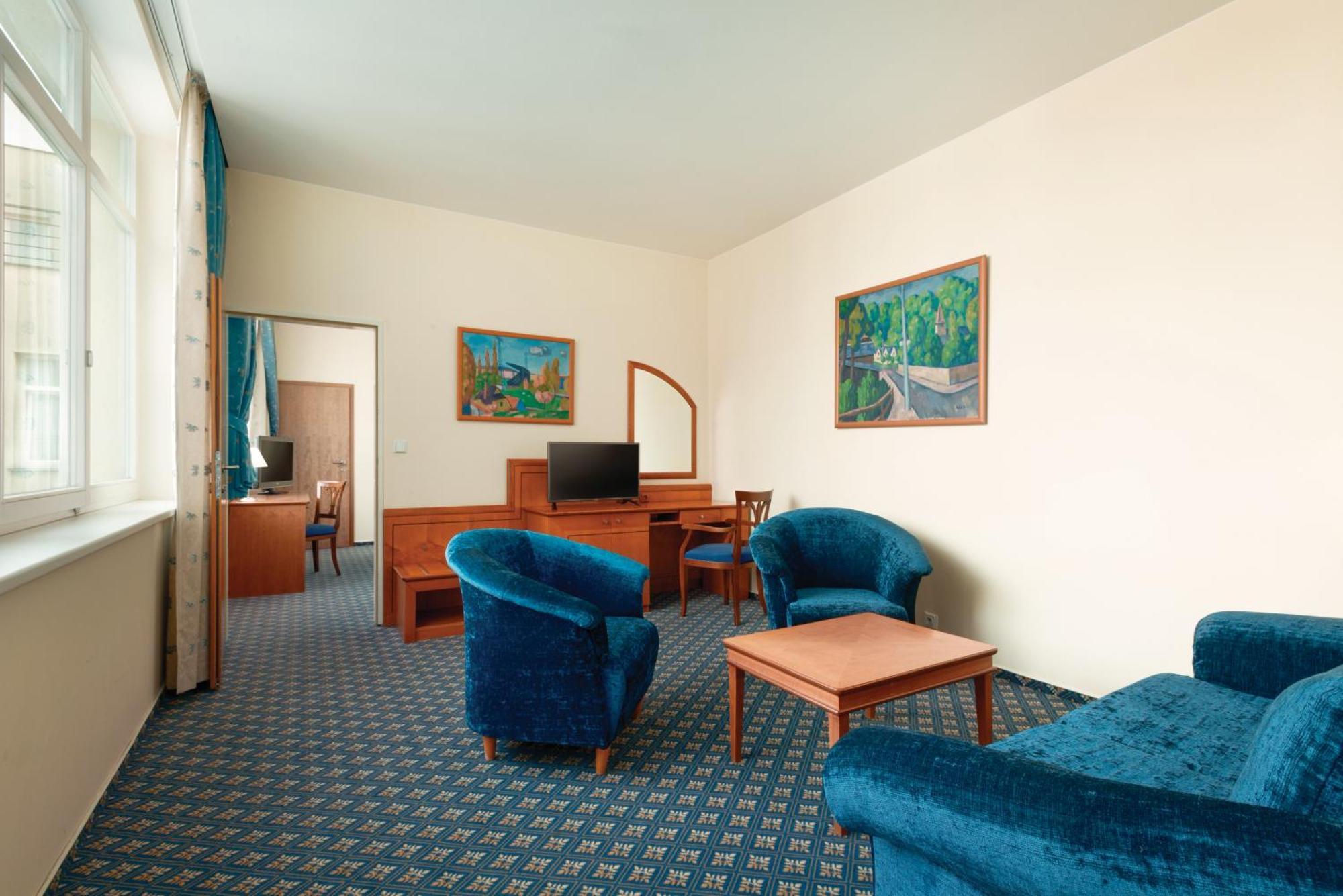 Ramada Prague City Centre Esterno foto