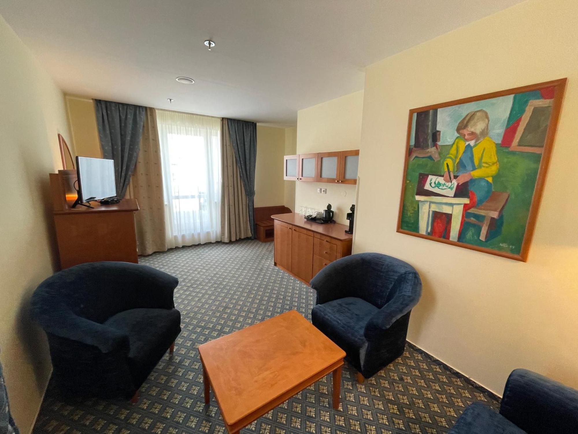 Ramada Prague City Centre Esterno foto